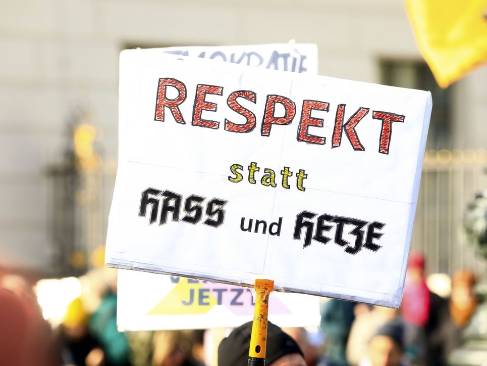 Kundgebung für Demokratie und Vielfalt in Berlin