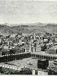 Historisches Bild einer arabischen Stadt mit einem großen ummauerten Platz.