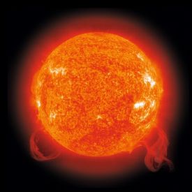 Darstellung der Sonne als glühender Ball.